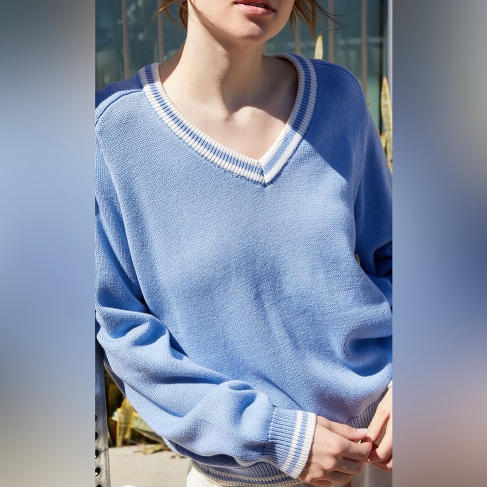 Brandy Melville Blue and Cream V-Neck Sweater